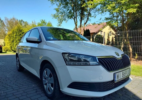 Skoda Fabia cena 38899 przebieg: 93931, rok produkcji 2019 z Urzędów małe 466